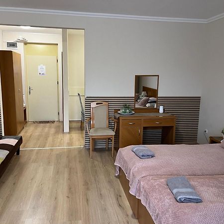 Brookforest Apartman Hajduszoboszlo Exterior photo